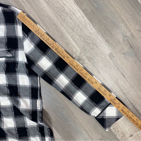 Victoria’s Secret Plaid Flannel Shorts Sleep Romper Black White Small - Picture 12 of 13